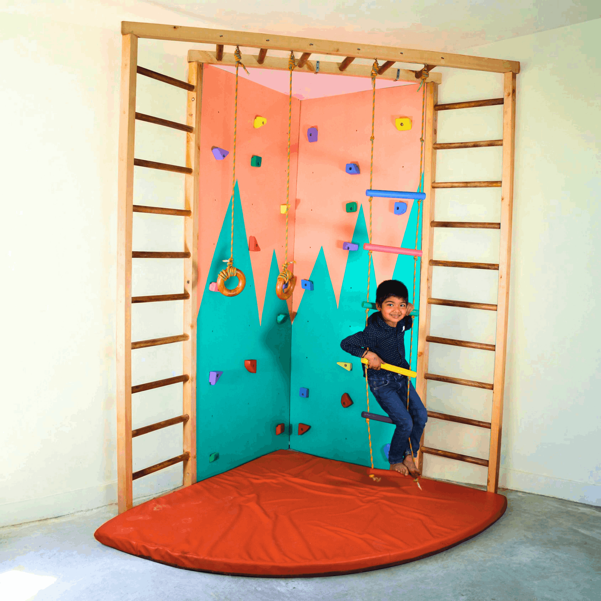 Climbing Cove - Mumtree Arena Private Limited