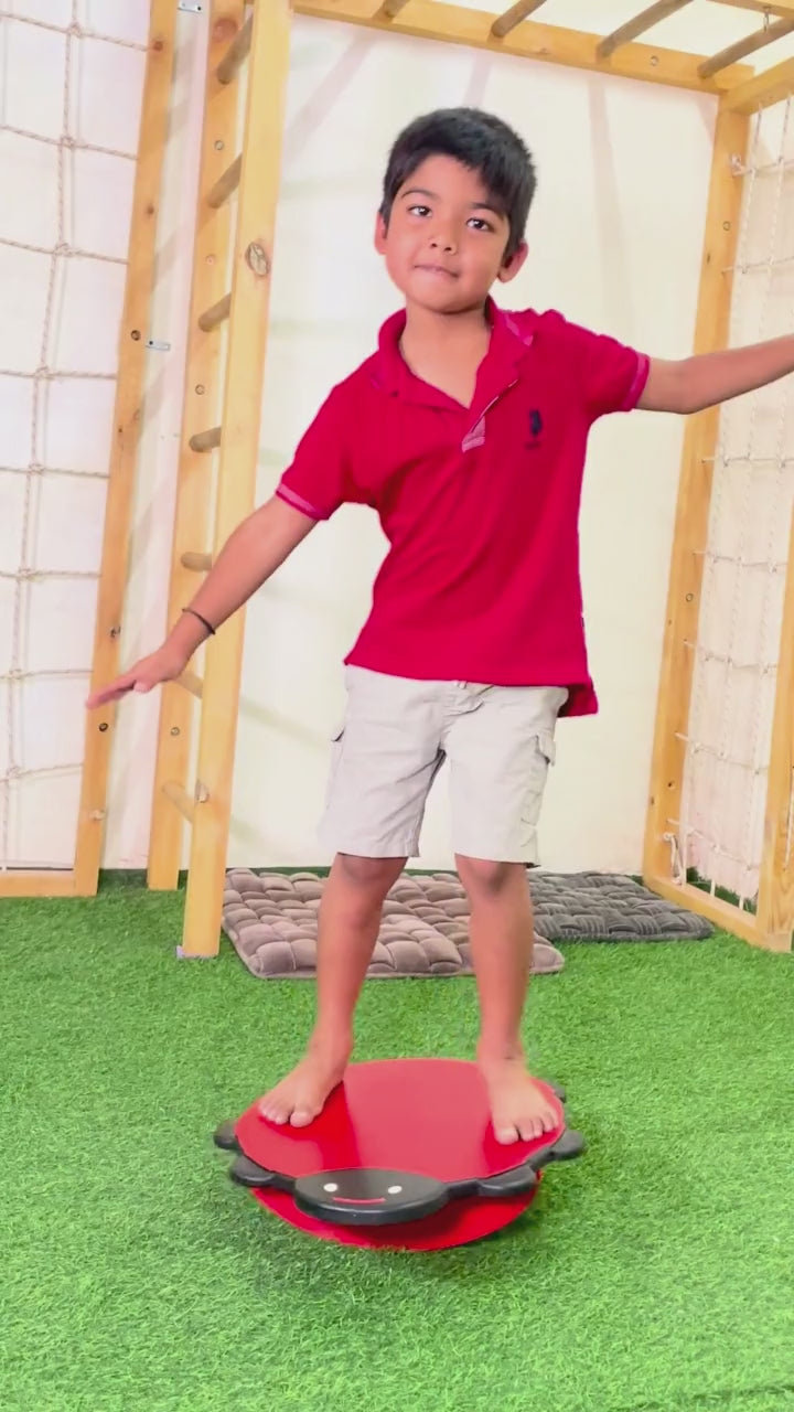 Toddler balancing board for safe indoor play and motor skill development

